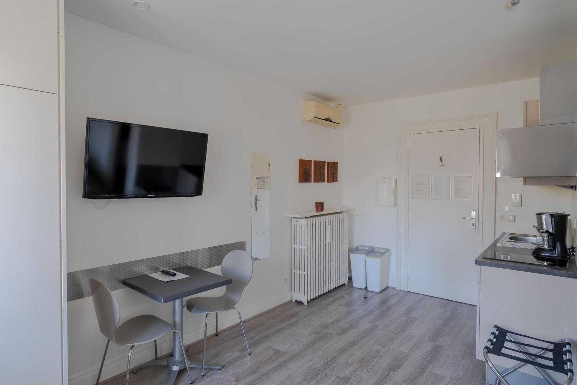 Le Relais De L'Orangerie Apartment Страсбург Екстериор снимка