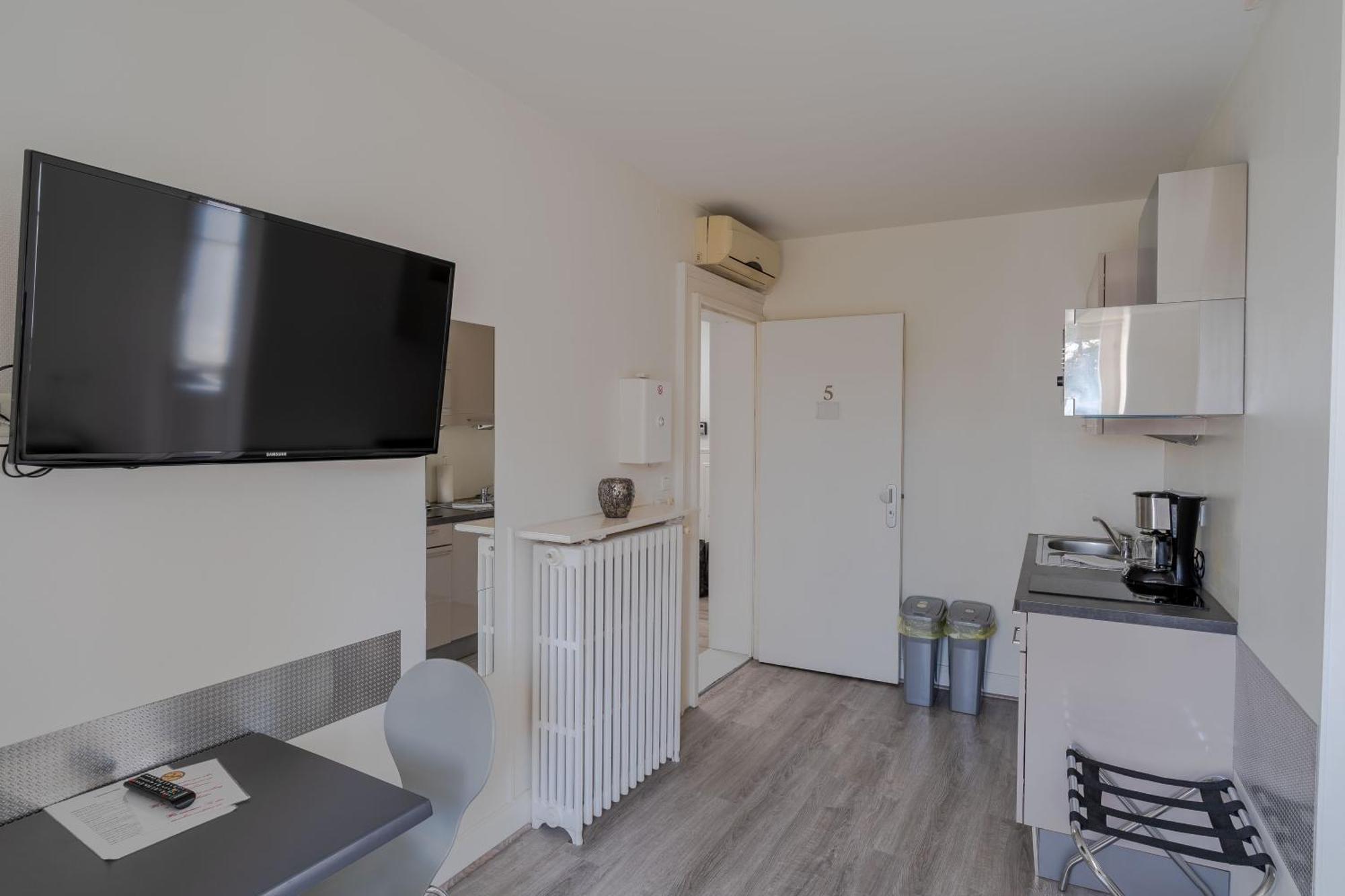 Le Relais De L'Orangerie Apartment Страсбург Екстериор снимка